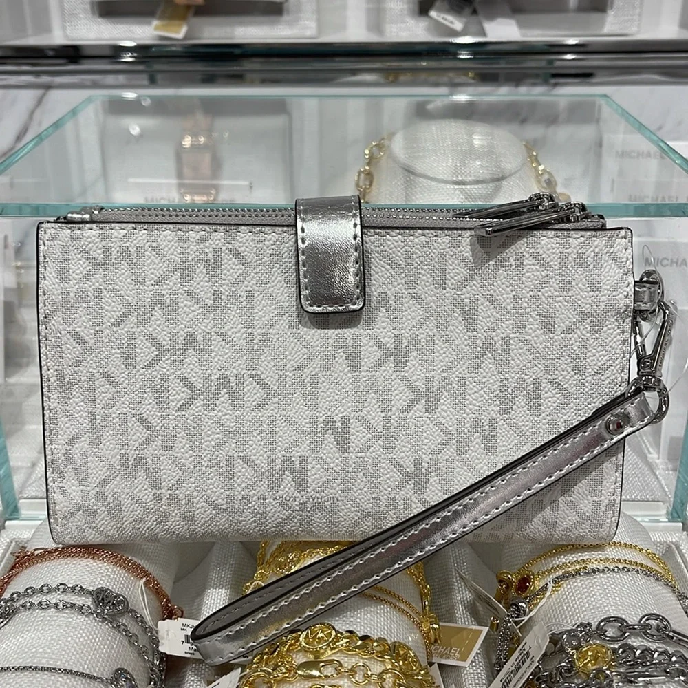 Michael Kors Jet Set Travel Large Embellished Signature Logo Wristlet Wallet Phn